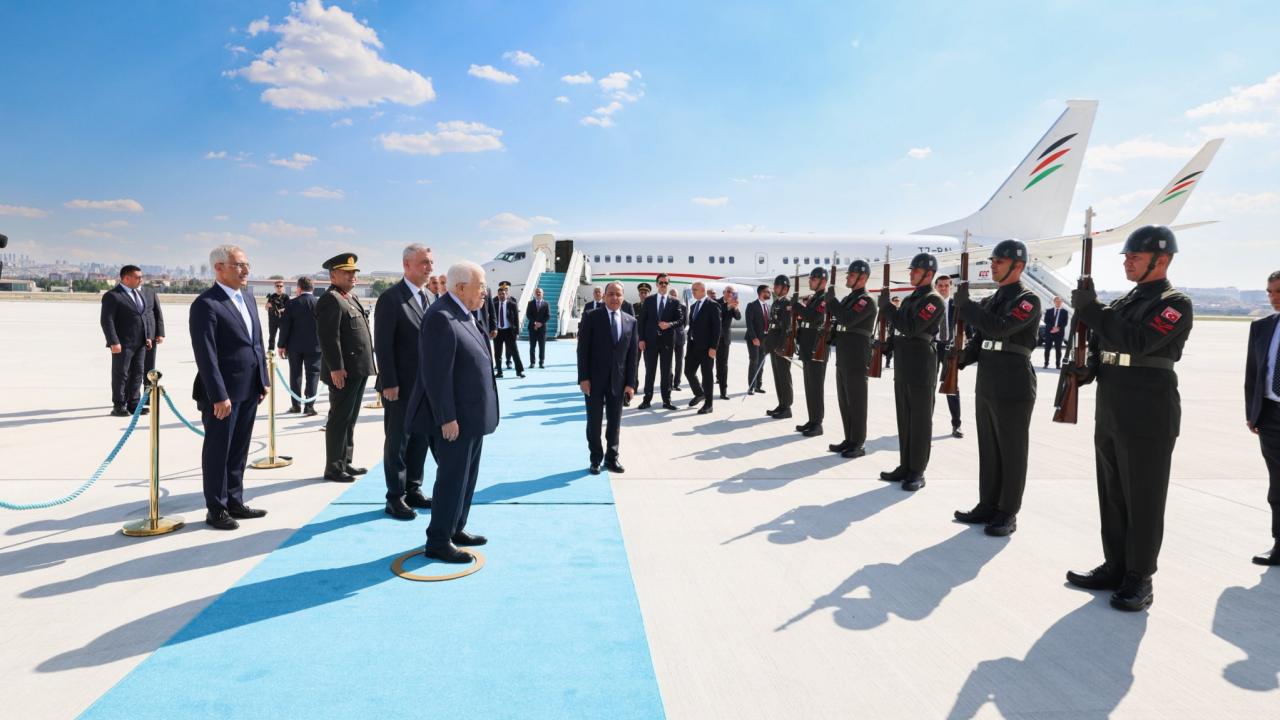 Filistin Devlet Başkanı Abbas Ankara’ya geldi
