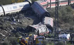 İspanya’daki tren kazasında ölü sayısı 68’e yükseldi, Sanchez tam soruşturma sözü verdi.